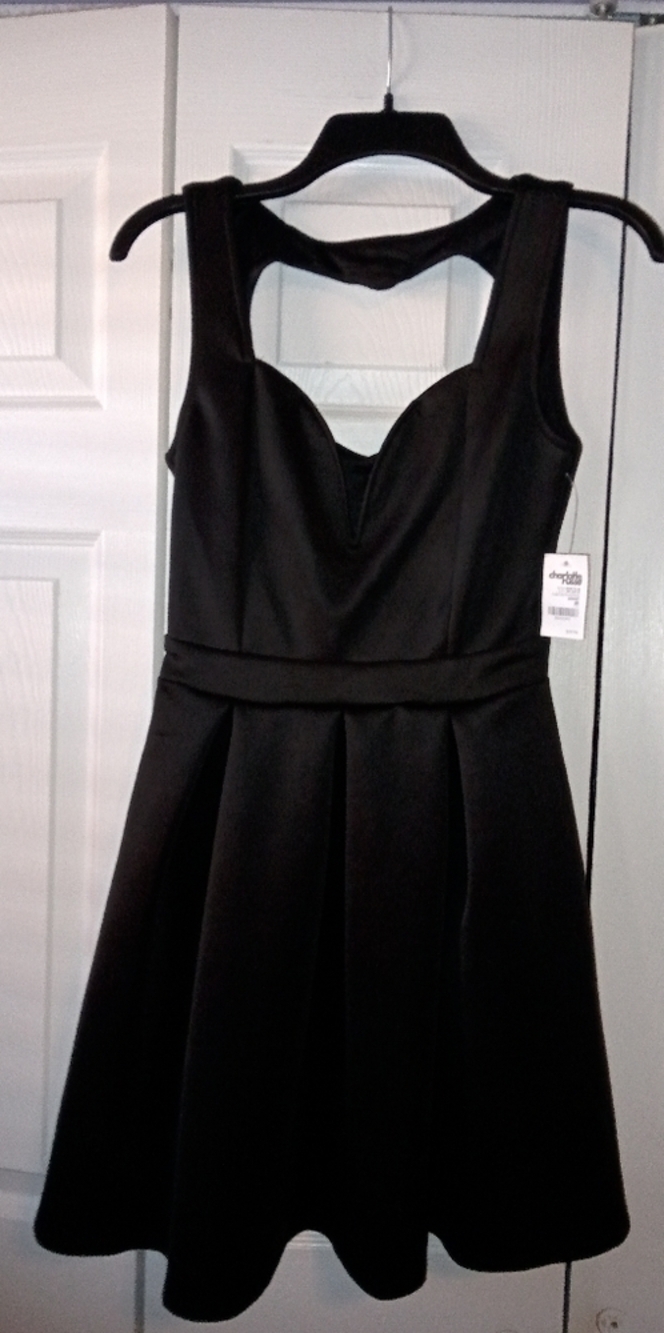 Charlotte Russe black heart cut out skater dress - Picture 2 of 8